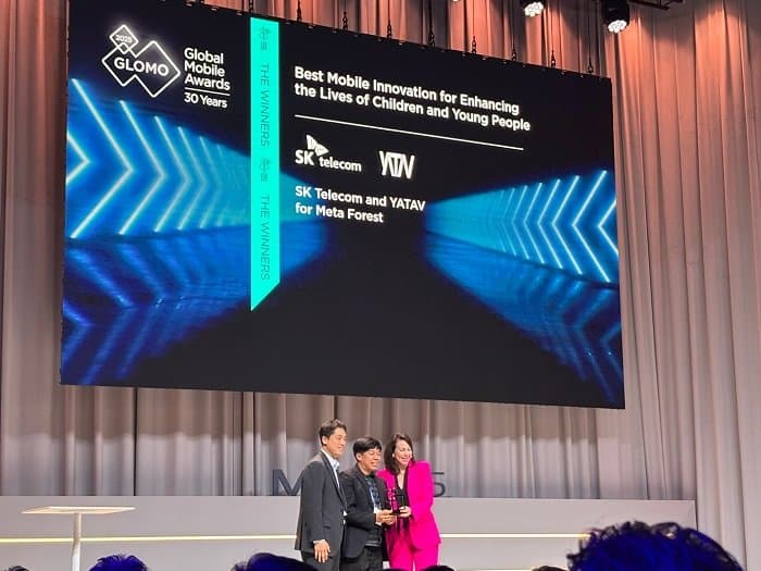 야타브엔터-SKT, MWC 2025서 ‘청소년 삶 개선 혁신상’ 공동 수상